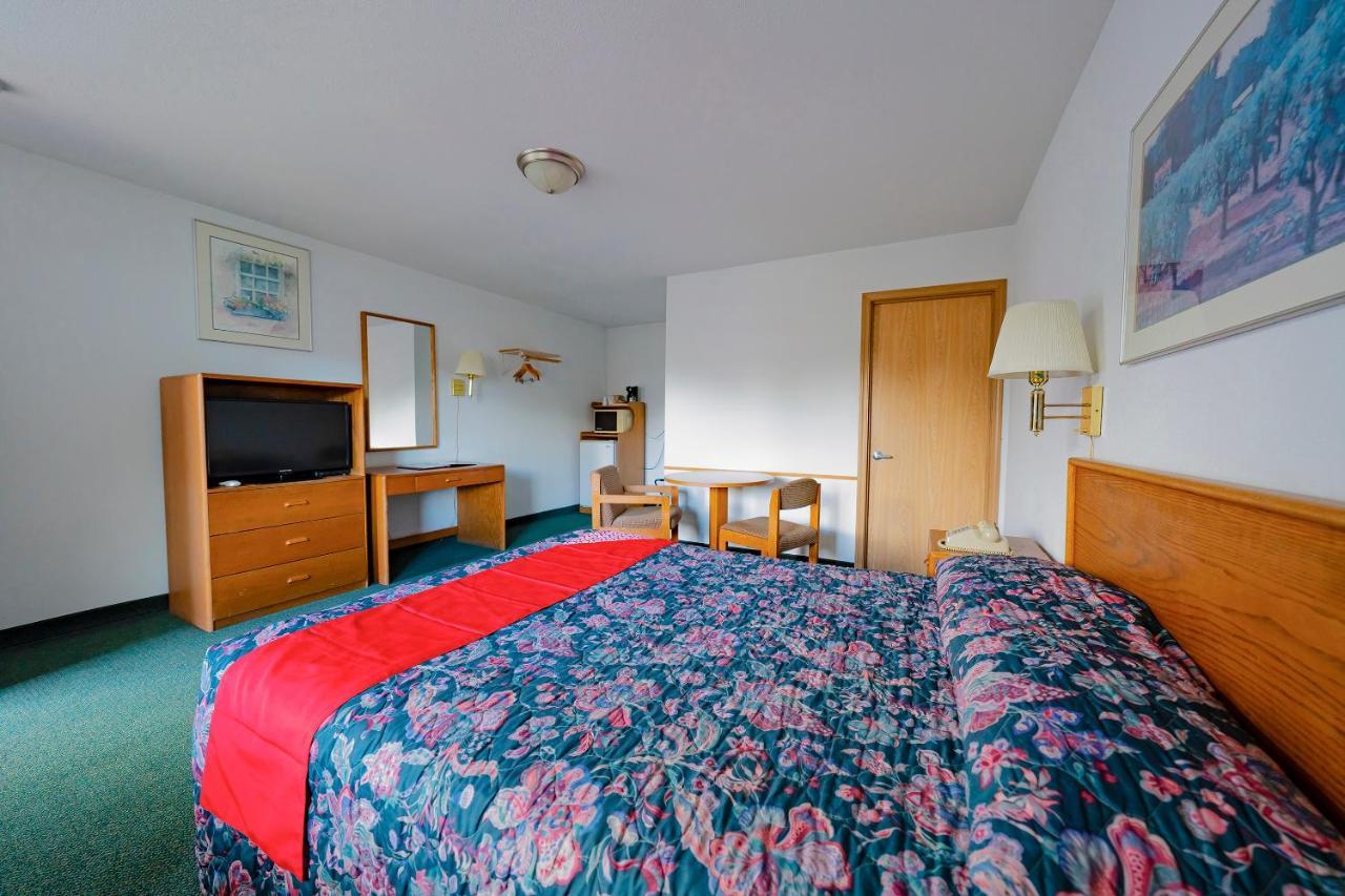 Oyo Riverside Inn John Day Or Екстериор снимка