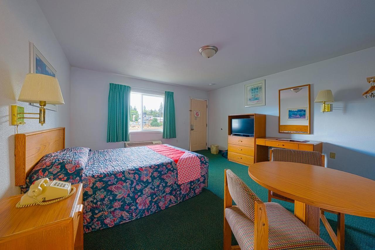 Oyo Riverside Inn John Day Or Екстериор снимка